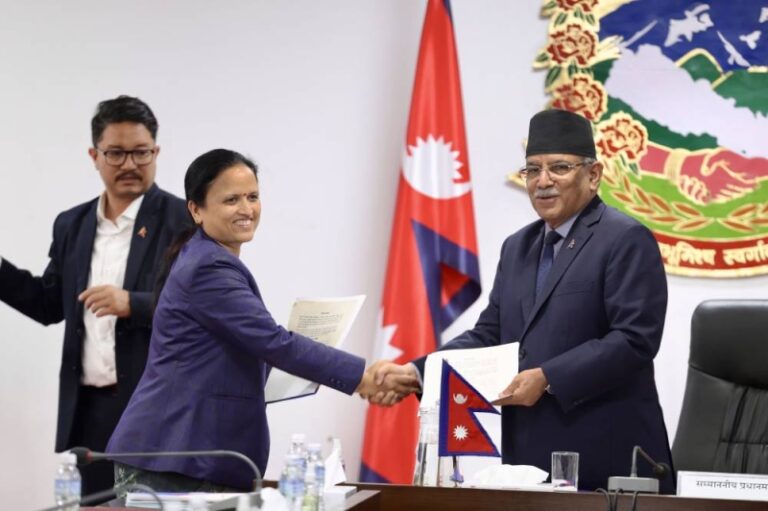 PM Dahal signs performance agreement with 21 ministers