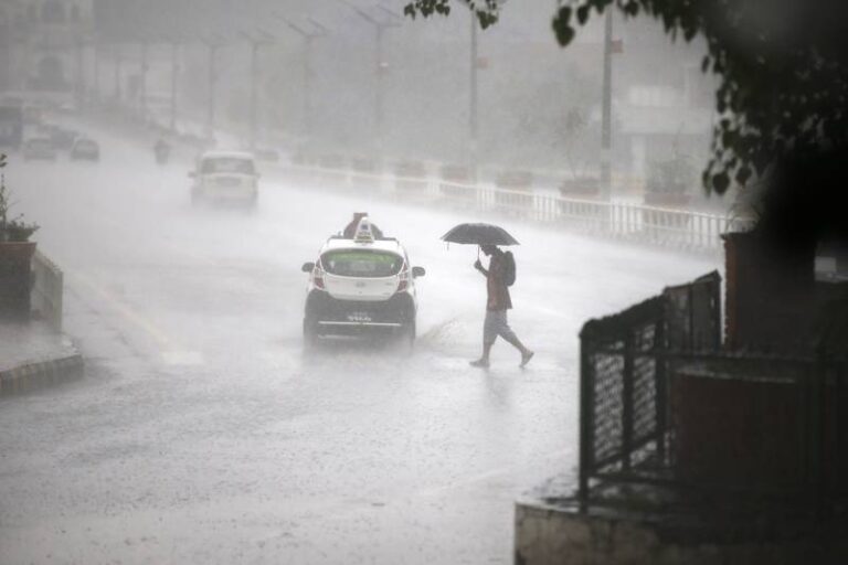 Chances of heavy rainfall in Koshi, Gandaki Provinces